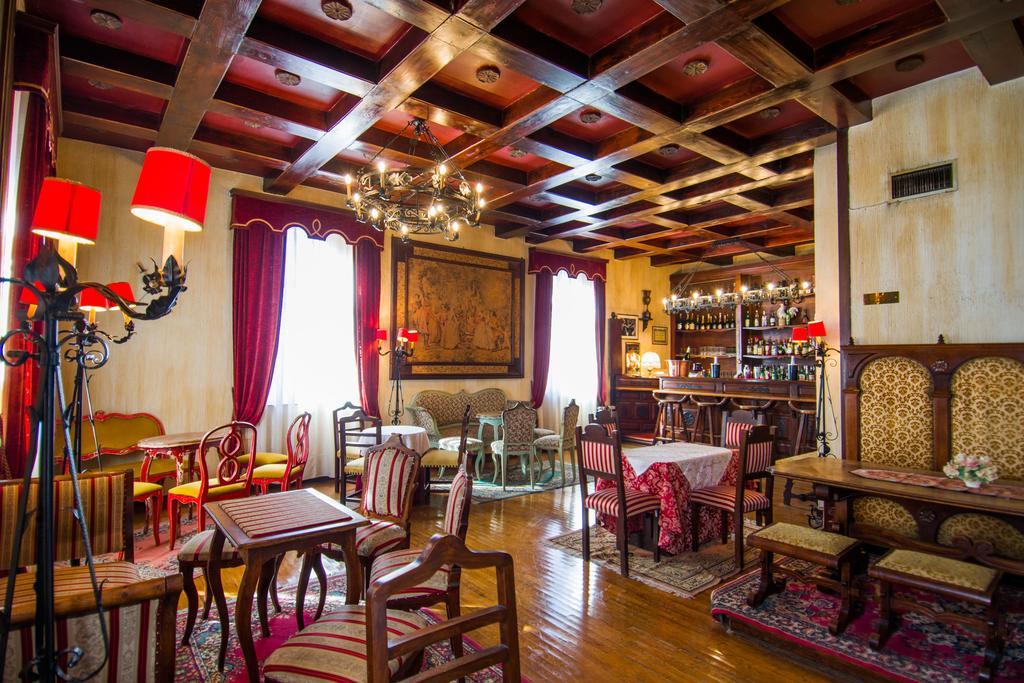 Hotel I Due Foscari Busseto Exterior foto